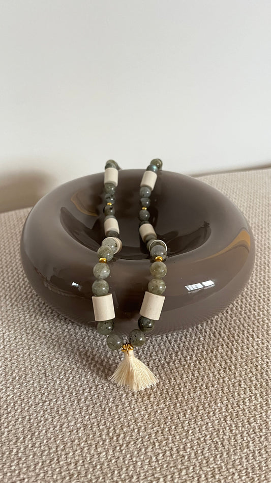 EM Ceramic Necklace 'Jade'